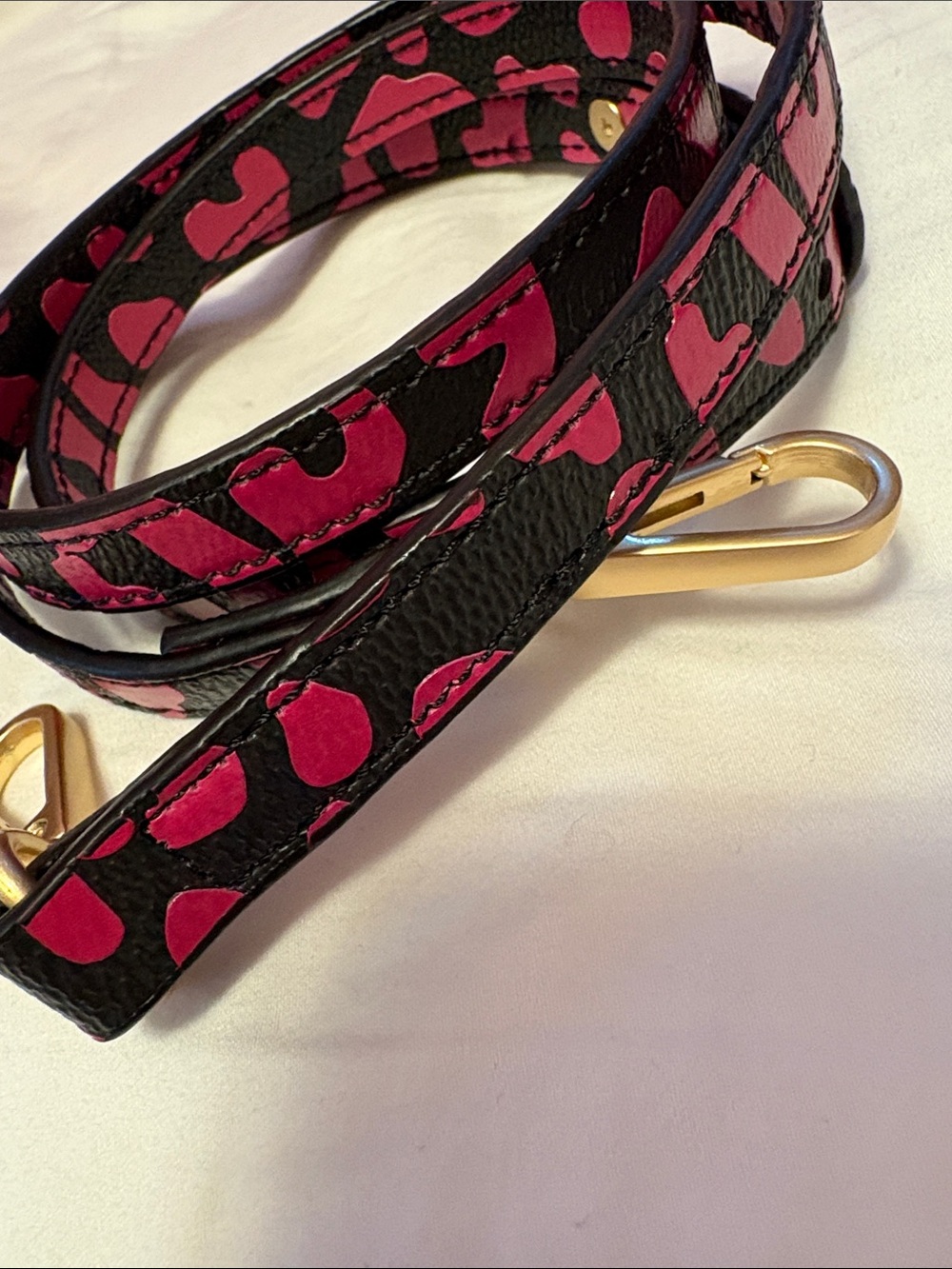 Von Dutch Black and Hot Pink Leopard Bowling Bag - Picture 9 of 12